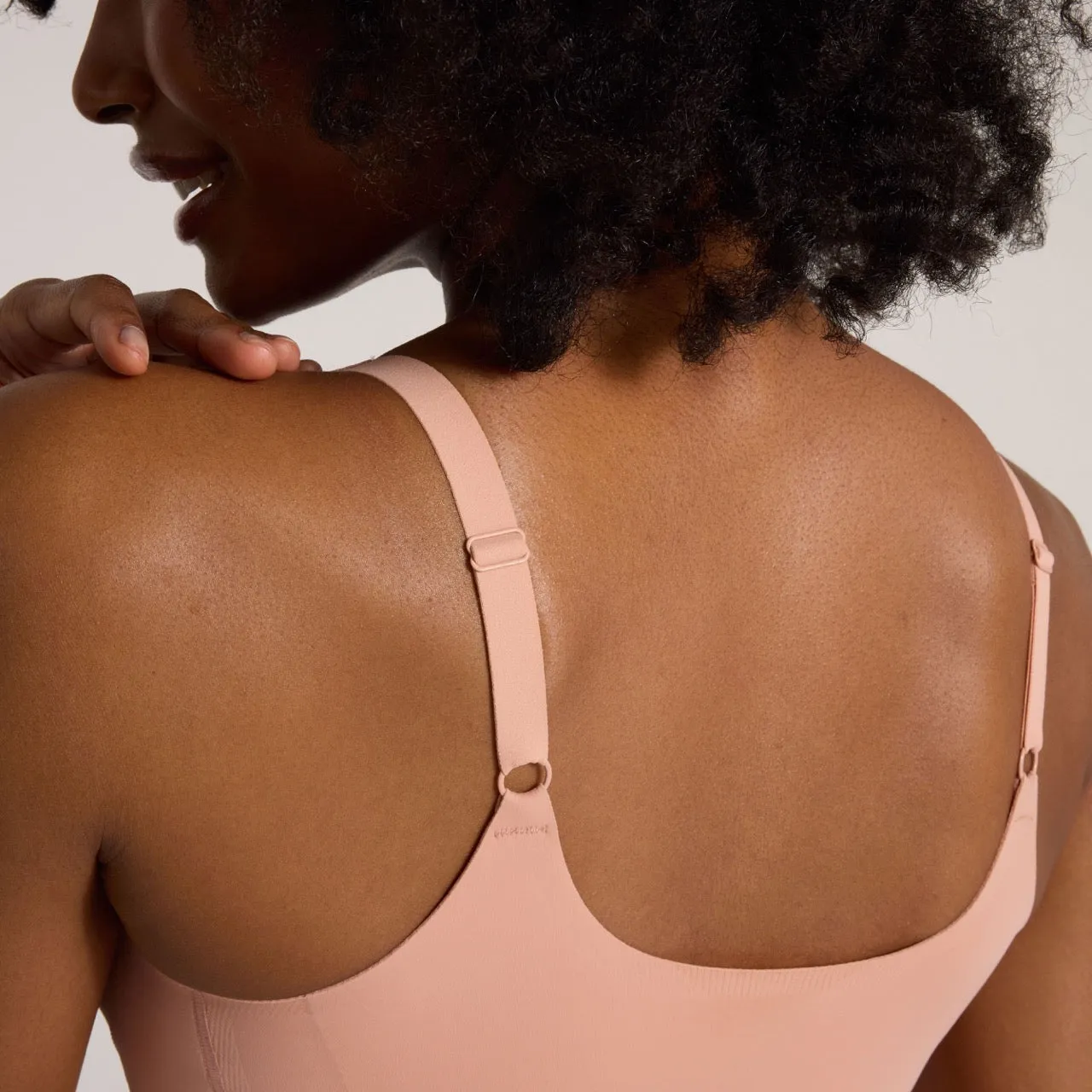Evelyn & Bobbie Structured Scoop Basic Colors Bra Tank