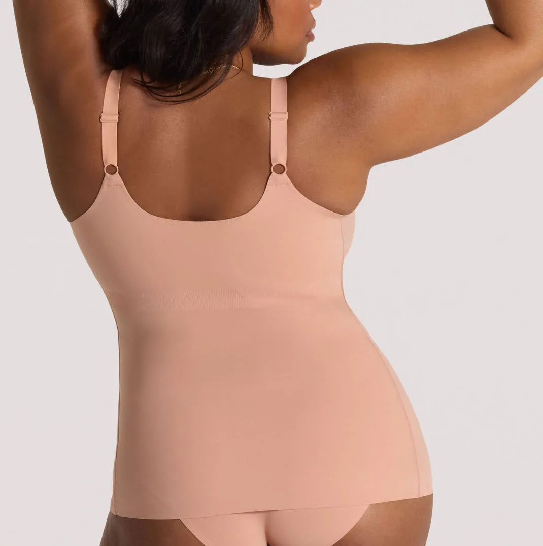Evelyn & Bobbie Structured Scoop Basic Colors Bra Tank