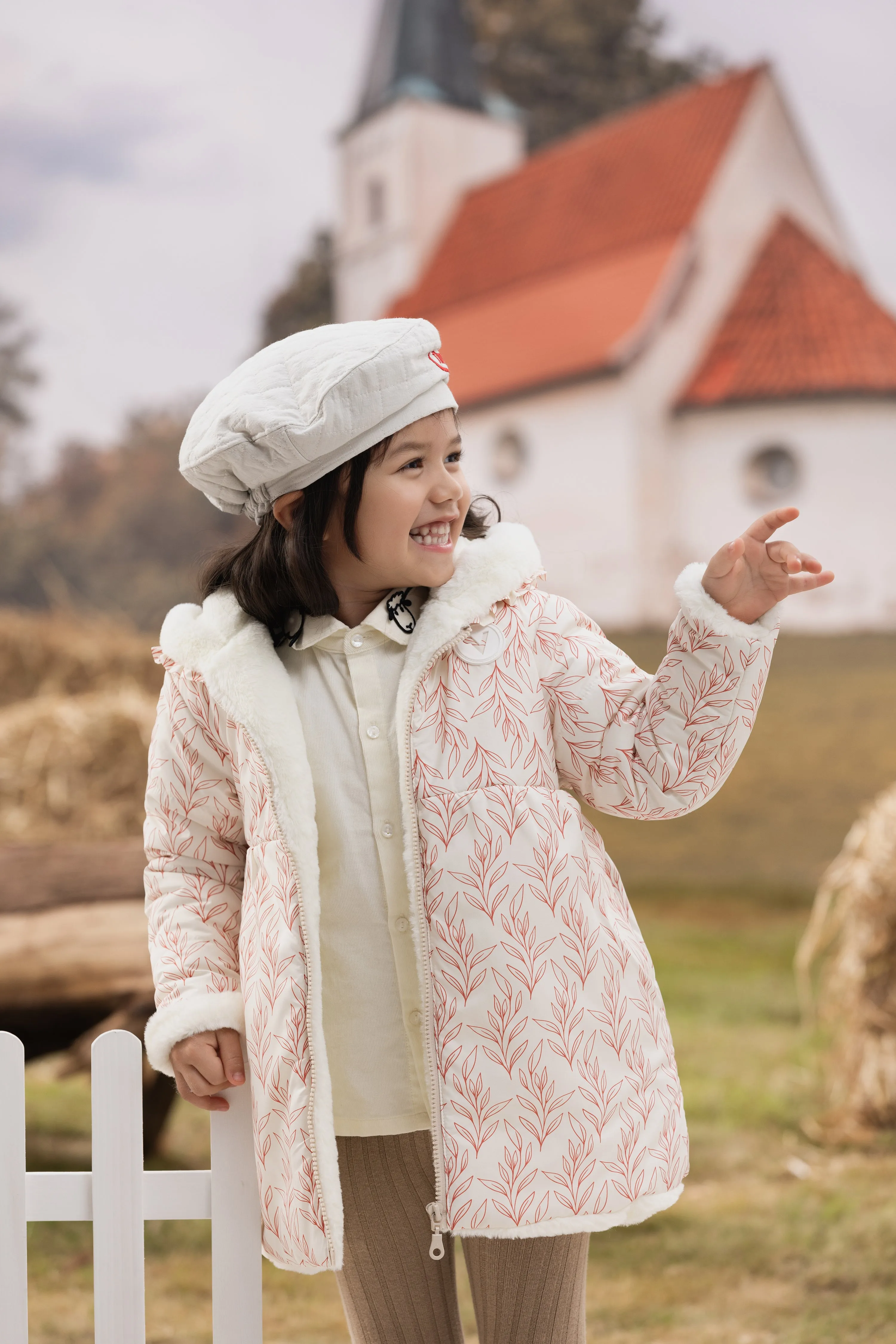 Girls White Zip Long Sleeve Coat
