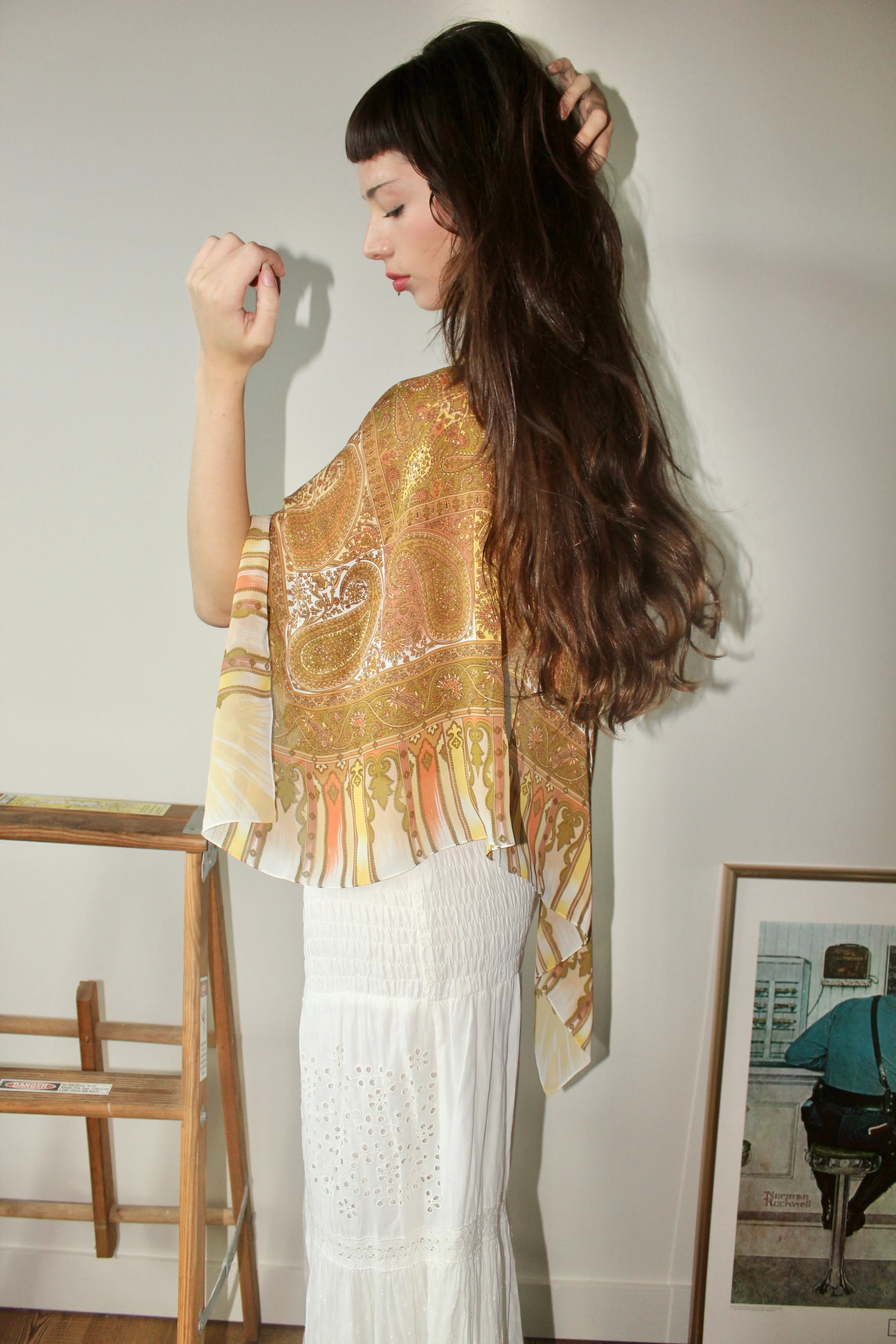 Vintage Retro Silk Poncho (One Size)